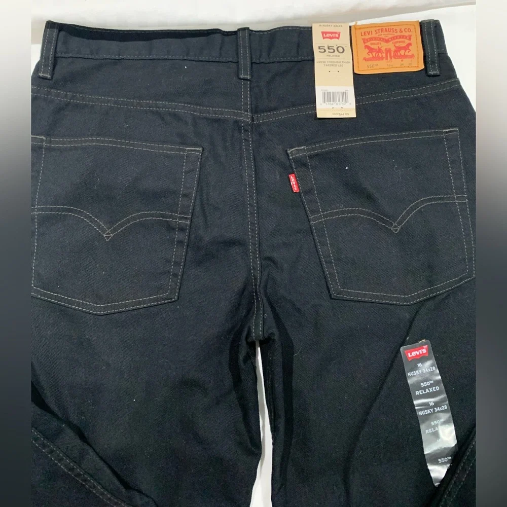 NWT‎ LEVI’S Men’s 550 Relaxed Jean